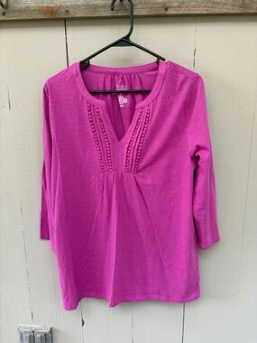 croft & barrow Fuchsia Split V-Neck Knit Top with Pintuck Detail